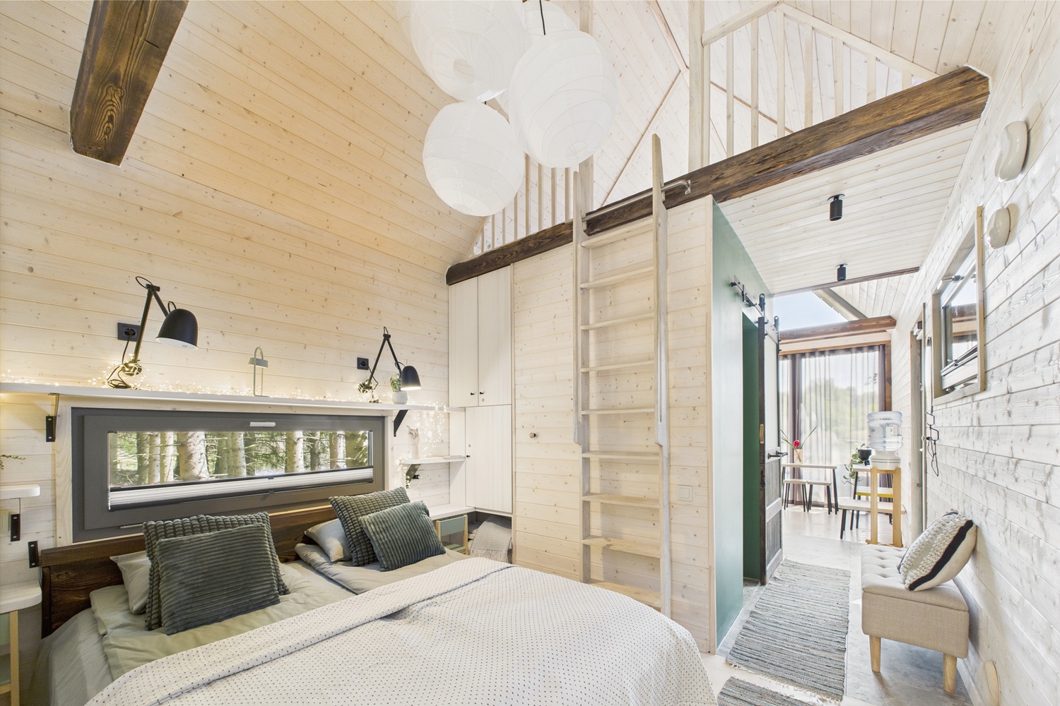 Namiņš kokā — photo 2