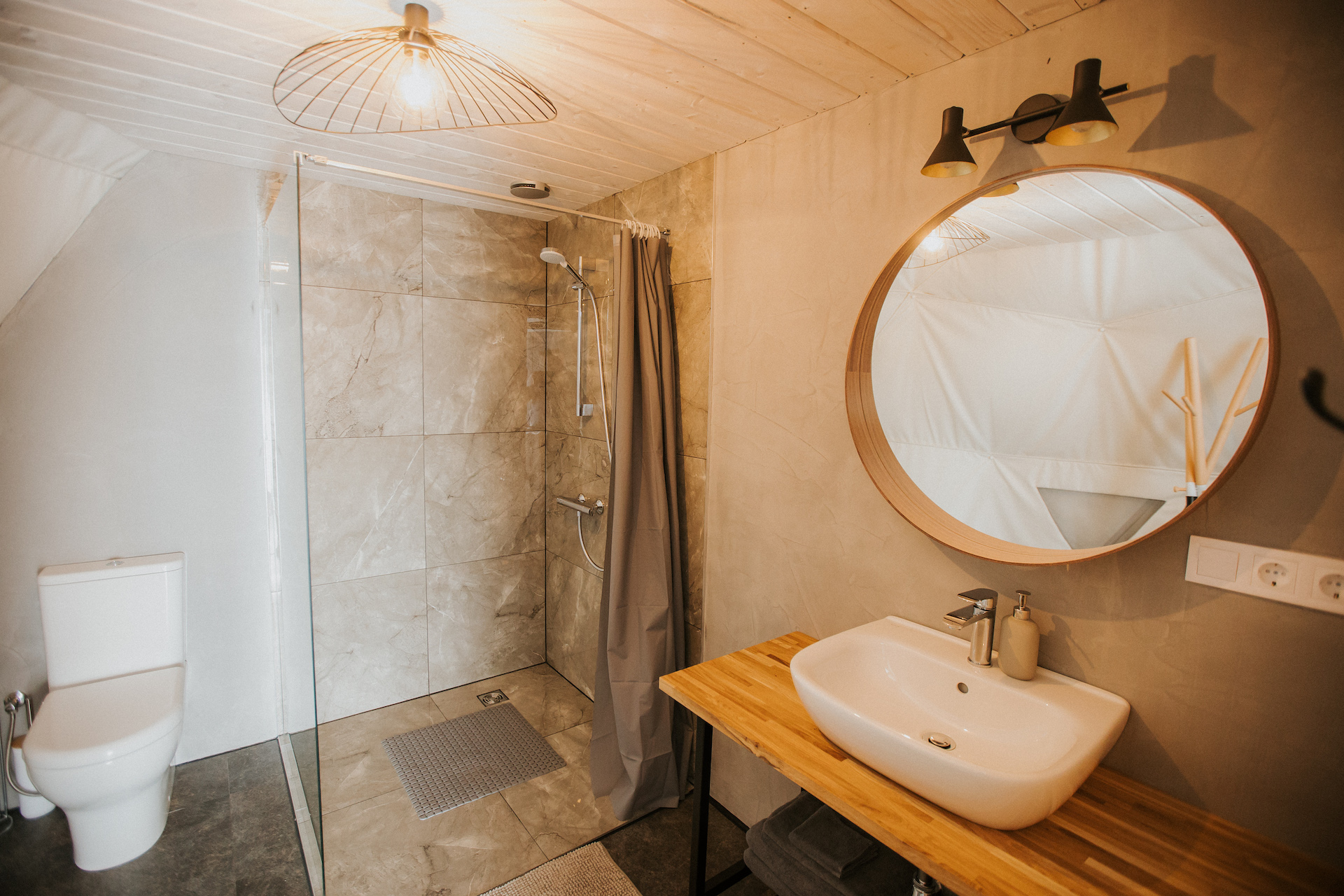 Glamping Priedes — Riverside Sanctuary — photo 3